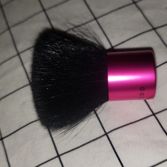 Mini Kabuki brush - Picture 2 of 5